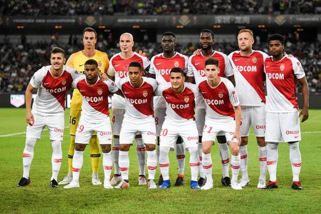 Group photo of Association Sportive de Monaco Football Club before the Trophee des Champions 2018 against Paris Saint-Germain in Shenzhen city, south China s Guangdong province, 4 August 2018. Paris Saint-Germain defeated AS Monaco 4-0. Paris Saint-Germain slashes AS Monaco with 4-0 in Trophee des Champions 2018  20180804_25160