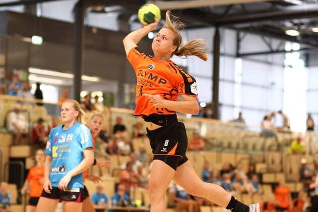 Torwurf von Kim Braun (Bietigheim) Wittlicher Handball-Cup --- Handball --- 04.08.2018 Wittlicher Handball-Cup --- Handball --- 04.08.2018 Wittlich Copyright: xEIBNER RenexWeissx EP_RWS