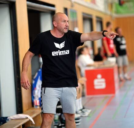 Handball - Weininselturnier Groß-Umstadt - Saison 2018 - 2019 - 05.08.2018 - Groß-Umstadt v. l. Thomas Götzenleuchter Trainer TV Büttelborn Einzelbild, Einzelbild -