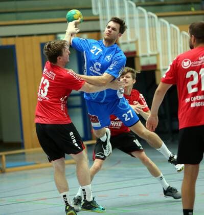 Handball - Weininselturnier Groß-Umstadt - Saison 2018 - 2019 - 05.08.2018 - Groß-Umstadt v. l. Lennart Müller Offenbach, Lars Werkmann Büttelborn Aktion, Einzelbild -
