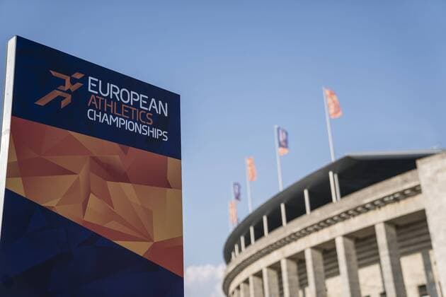 Feature, ein Plakat der Leichtathletik Europameisterschaft (European Athletics Championships) vor dem Olympiastadion, am 04.08.2018 Leichtathletik Europameisterschaft 2018 in Berlin Deutschland vom 06.08. - 12.08.2018.