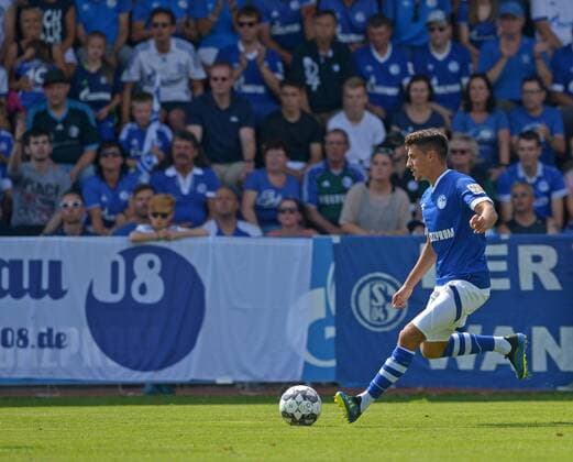 SOCCER, Schalke vs Angers, test match MITTERSILL,AUSTRIA,43317 - SOCCER - 1. DFL, 1. Deutsche Bundesliga, Ligue 1, FC Schalke 04 vs Angers SCO, friendly match. Image shows Alessandro Schoepf (Schalke). GEPAxpictures xHansxOsterauer