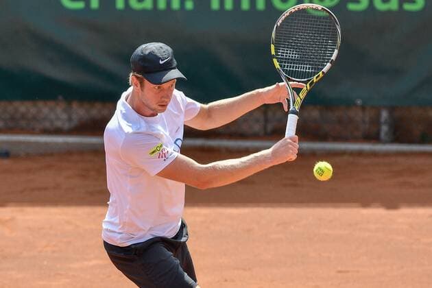 GER, 1. Tennis-Point Bundesliga Herren, Tennis Ewige Liebe BW Neuss vs. TV Reutlingen 1 05.08.2018, Tennis Ewige Liebe BW Neuss, GER, 1. Tennis-Point Bundesliga Herren, Tennis Ewige Liebe BW Neuss vs. TV Reutlingen 1, im Bild van der Zandschulp, Botic GER beim Rueckhandschlag