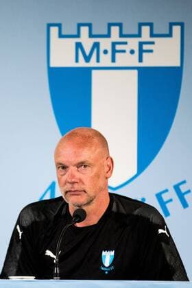 Sport Bilder des Tages 180806 Head coach Uwe Rösler of Malmö FF during a press conference PK Pressekonferenz and practice ahead of the UEFA Champions League qualifying match between Malmö FF and Vidi on August 6, 2018 in Malmö. Photo: Mathilda Ahlberg BILDBYRN Cop 178 Copyright: MATHILDAxAHLBERG BB180806MA086