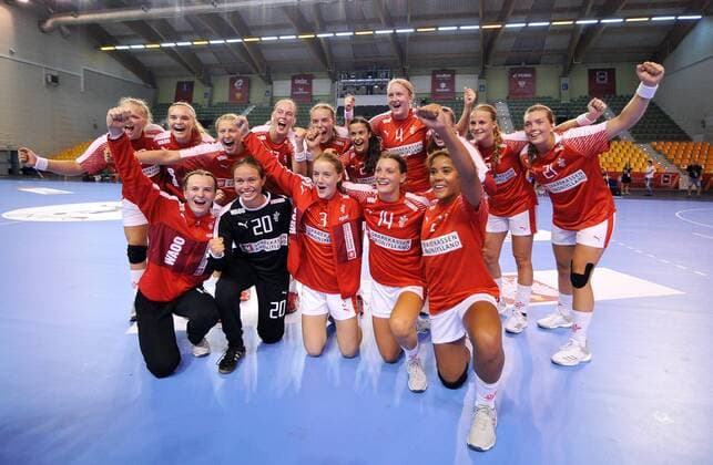 2018.08.07 Kielce Pilka reczna Mlodziezowe Mistrzostwa Swiata w Pilce Recznej Kobiet do lat 18 Dania - Chorwacja N z Dania radosc Foto Norbert Barczyk PressFocus 2018.08.07 Kielce Handball IHF Youth U18 Womens World Championship WM Weltmeisterschaft 2018 Denmark - Croatia Dania radosc Credit: Norbert Barczyk PressFocus NEWSPIX.PL --- Newspix.pl FRANCE OUT!  20180807NB0267