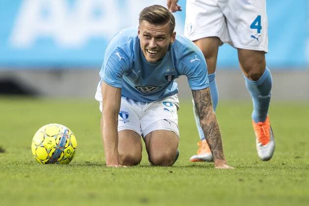 180807 Arn?r Ingvi Traustason of Malmö FF looks dejected during the UEFA Champions League qualifying match between Malmö FF and Vidi on August 7, 2018 in Malmö. Photo: Mathilda Ahlberg BILDBYRN Cop 178 Copyright: MATHILDAxAHLBERG BB180807MA093