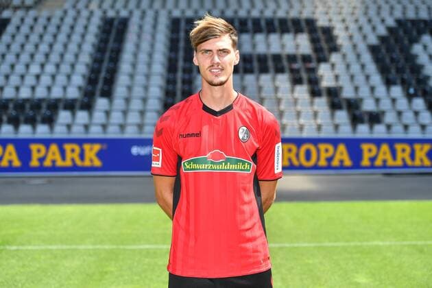 Pascal Stenzel; SC Freiburg; 1. Bundesliga, Portraettermin 2018 2019 1. Bundesliga - 2018 2019 - Portraettermin SC Freiburg Freiburg Copyright: xEIBNER SvenxLaeglerx EP_SLR