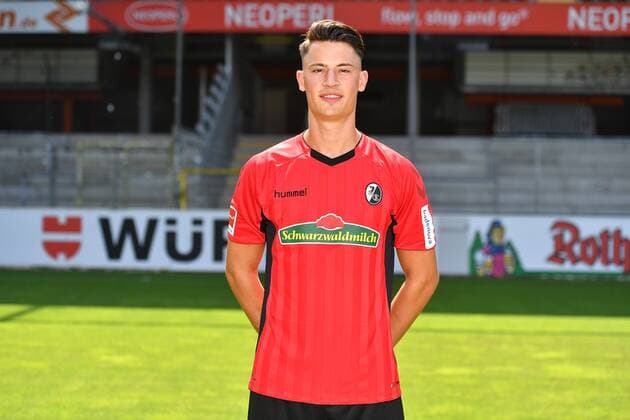 Robin Koch; SC Freiburg; 1. Bundesliga, Portraettermin 2018 2019 1. Bundesliga - 2018 2019 - Portraettermin SC Freiburg Freiburg Copyright: xEIBNER SvenxLaeglerx EP_SLR