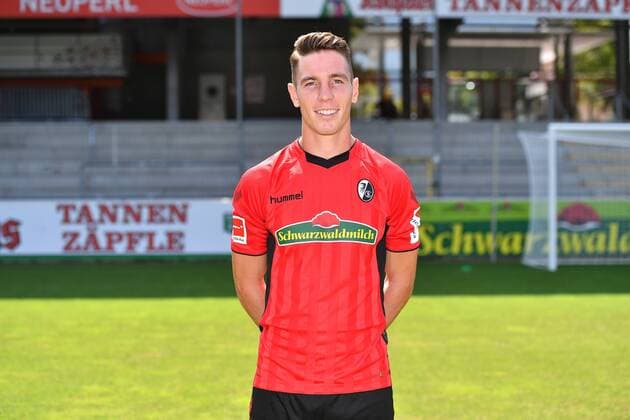 Florian Kath; SC Freiburg; 1. Bundesliga, Portraettermin 2018 2019 1. Bundesliga - 2018 2019 - Portraettermin SC Freiburg Freiburg Copyright: xEIBNER SvenxLaeglerx EP_SLR