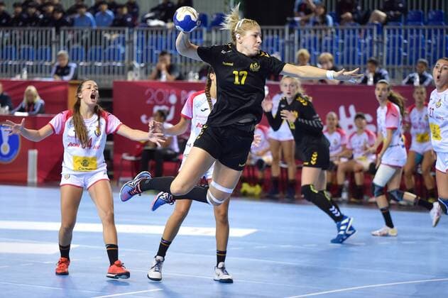 2018.08.08 Kielce Pilka reczna Mlodziezowe Mistrzostwa Swiata w Pilce Recznej Kobiet do lat 18 Czarnogora - Hiszpania N z VUKCEVIC Nikolina Foto Lukasz Laskowski PressFocus 2018.08.08 Kielce Handball IHF Youth U18 Womens World Championship WM Weltmeisterschaft 2018 Montenegro - Spain VUKCEVIC Nikolina Credit: Lukasz Laskowski PressFocus NEWSPIX.PL --- Newspix.pl FRANCE OUT!  20180808LUK_553