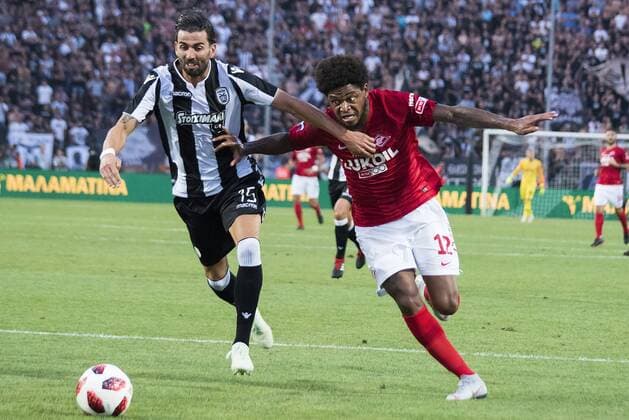 August 8, 2018 - Thessaloniki, Greece - Spartak Moscow FC player Luiz Adriano (Right) in action during a match between PAOK FC and Spartak Moscow FC. PAOK FC beat FC Spartak Moscow for the third qualifying round of the UEFA Champions League, at the northern Greek city of Thessaloniki. Greece Soccer Champions League - ZUMAp191 84906039st Copyright: xGiannisxPapanikosx