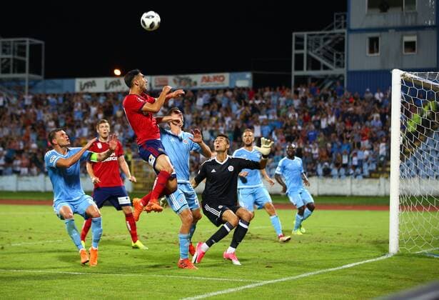 SOCCER - UEFA EL quali, Slovan vs Rapid BRATISLAVA,SLOVAKIA,09.AUG.18 - SOCCER - UEFA Europa League qualification, Slovan Bratislava vs SK Rapid Wien. Image shows players of both teams. Keywords: Wien Energie. GEPAxpictures xCh.xKelemen