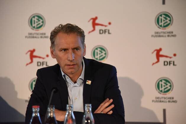 10.08.2018, GER, Saison 2018 2019, DFB, Deutscher Fussbalbund Pressekonferenz Video-Assistent - DFL Deutsche Fußball Liga ist Ansgar Schwenken