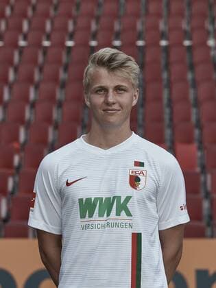 Felix Götze; FC Augsburg 1907; 1.BL, Porträttermin 2018 2019,