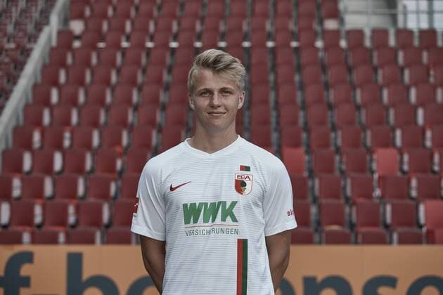 Felix Götze; FC Augsburg 1907; 1.BL, Porträttermin 2018 2019,