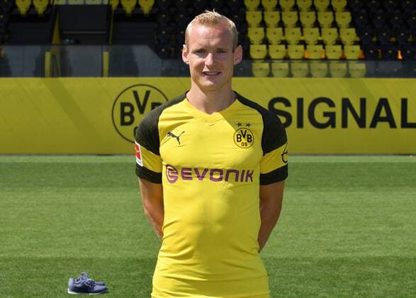 Sebastian Rode; Borussia Dortmund; 1.BL, Porträttermin 2018 2019