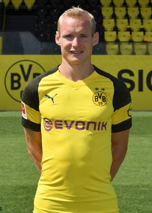 Sebastian Rode; Borussia Dortmund; 1.BL, Porträttermin 2018 2019