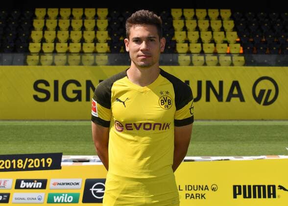 Raphael Guerreiro; Borussia Dortmund; 1.BL, Porträttermin 2018 2019