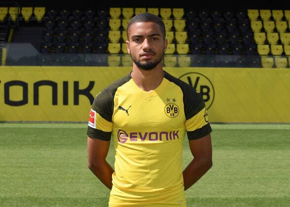 Jeremy Toljan; Borussia Dortmund; 1.BL, Porträttermin 2018 2019
