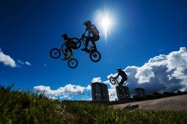 180810 Theo Chapelle of France and Julian Schmidt of Germany competes in the qualifications of BMX cycling during the European Championships on August 10, 2018 in Glasgow. Photo: Joel Marklund BILDBYRN kod JM 87773 Copyright: JOELxMARKLUND BB180810JM047