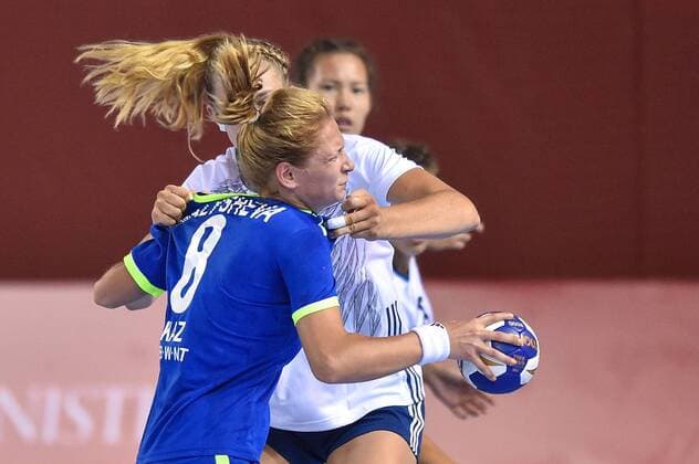 2018.08.11 Kielce Pilka reczna Mlodziezowe Mistrzostwa Swiata w Pilce Recznej Kobiet do lat 18 Francja - Kazachstan N z MALYSHEVA Alessya Foto Lukasz Laskowski PressFocus 2018.08.11 Kielce Handball IHF Youth U18 Womens World Championship WM Weltmeisterschaft 2018 France v Kazakhstan MALYSHEVA Alessya Credit: Lukasz Laskowski PressFocus NEWSPIX.PL --- Newspix.pl france out!  20180811LUK_039