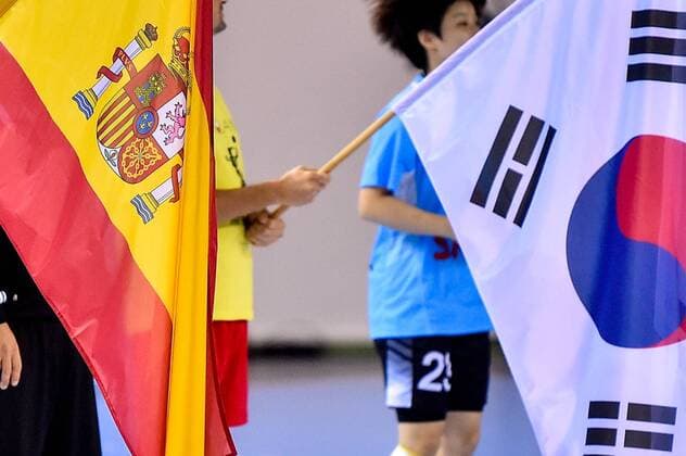 2018.08.11 Kielce Pilka reczna Mlodziezowe Mistrzostwa Swiata w Pilce Recznej Kobiet do lat 18 Hiszpania - Korea N z Foto Lukasz Laskowski PressFocus 2018.08.11 Kielce Handball IHF Youth U18 Womens World Championship WM Weltmeisterschaft 2018 Spain v Korea Credit: Lukasz Laskowski PressFocus NEWSPIX.PL --- Newspix.pl france out!  20180811LUK_054