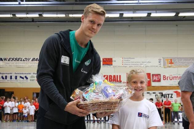 Siegerehrung Internationaler Heide Cup 2018, Handball, Internationaler Heide-Cup 2018, 12.08.18 3. Platz SC DHfK Leipzig, Niclas Pieczkowski (Nr.14, SC DHfK Leipzig)
