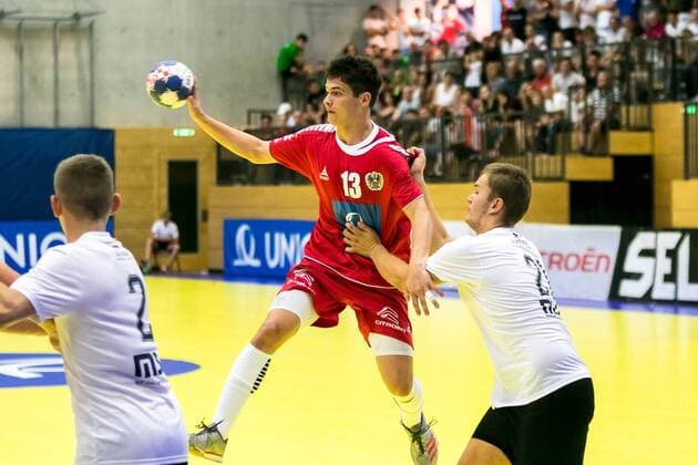 11.08.2018, Josef Welser Sporthalle, Tulln an der Donau, AUT, EHF, M18 Championship 2018, Oesterreich vs Lettland, im Bild Fabio Schuh (AUT) during the EHF M18 Championship 2018 Match between Austria and Latvia Slovakia at the Josef Welser Sporthalle, Tulln on the Danube, Austria on 2018 08 11. Tulln an der Donau