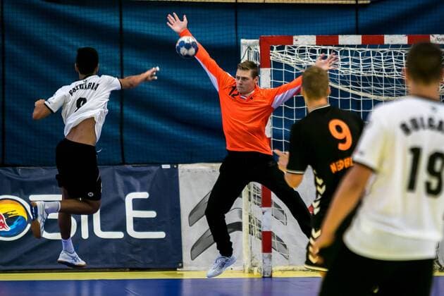 11.08.2018, Josef Welser Sporthalle, Tulln an der Donau, AUT, EHF, M18 Championship 2018, Niederlande vs Bulgarien, im Bild Folter de Micheil (NED) during the EHF M18 Championship 2018 Match between the Netherlands and Bulgaria at the Josef Welser Sporthalle, Tulln on the Danube, Austria on 2018 08 11. Tulln an der Donau