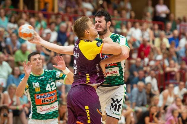 19 Ivan Sliskovic (Frisch Auf Göppingen), 9 Espen Lie Hansen (HBC Nantes), HBC Nantes vs. Frisch Auf! Göppingen, Sparkassencup 2018, Handball, Herren, 1.Bundesliga, Ligue Nationale de Handball, 12.08.2018, Sparkassen-Cup Ehingen 2018, 12.08.2018 Ehingen Copyright: xEIBNER Michael_Schmidtx EP_MST