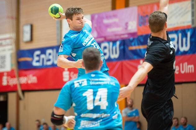 77 David Schmidt (TVB 1898 Stuttgart), TVB 1898 Stuttgart vs. Ribe-Esbjerg HH, Sparkassencup 2018, Handball, Herren, Handboldligaen, 1. Bundesliga, 12.08.2018, Sparkassen-Cup Ehingen 2018, 12.08.2018 Ehingen Copyright: xEIBNER Michael_Schmidtx EP_MST