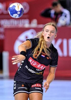 2018.08.12 Kielce Pilka reczna Mlodziezowe Mistrzostwa Swiata w Pilce Recznej Kobiet do lat 18 Rosja - Holandia N z Zola Amsen Foto Rafal Rusek PressFocus 2018.08.12 Kielce Handball IHF Youth U18 Womens World Championship WM Weltmeisterschaft 2018 Russia - Netherlands Zola Amsen Credit: Rafal Rusek PressFocus NEWSPIX.PL --- Newspix.pl FRANCE OUT!  20180812PF_RR028