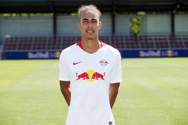 RB Leipzig Fussball Saison 2018-19 Yussuf Poulsen; RasenBallsport Leipzig , Fussball, 1. Bundesliga, Porträttermin 2018 2019 , Leipzig, 10.08.2018. ,