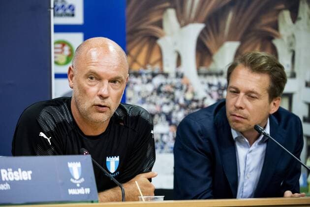 180813 Head coach Uwe Rösler and press officer Peter hlander of Malmö FF during a press conference PK Pressekonferenz ahead of the UEFA Champions League qualifying match between Vidi and Malmö FF on August 13, 2018 in Felcsut. Photo: Ludvig Thunman BILDBYRN kod LT 35515 Copyright: LUDVIGxTHUNMAN BB180813LT026
