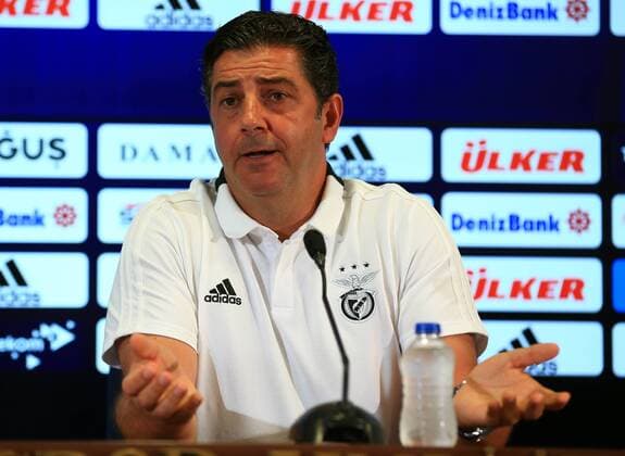 Benfica s Football Team Coach Rui Vitoria gives a press conference PK Pressekonferenz on the eve of the team s a day before their UEFA Champions League qualification second leg match against Fenerbahce on August 13 , 2018 in Istanbul , Turkey. 