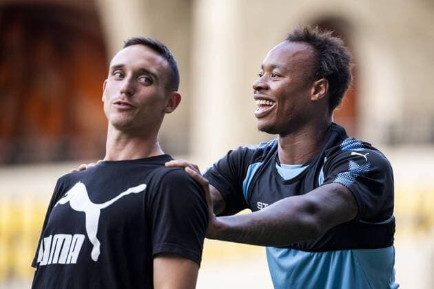 180813 Physio Ben Rosen and Carlos Strandberg of Malmö FF during a practice ahead of the UEFA Champions League qualifying match between Vidi and Malmö FF on August 13, 2018 in Felcsut. Photo: Ludvig Thunman BILDBYRN kod LT 35515 Copyright: LUDVIGxTHUNMAN BB180813LT074