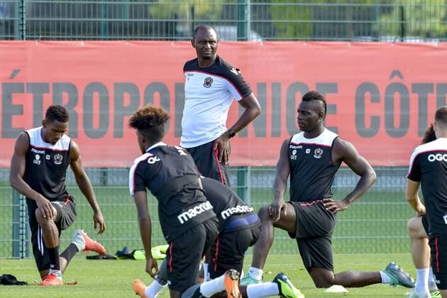 Mario Balotelli (OGC Nice) - Patrick Vieira (entraineur de l OGC Nice) FOOTBALL : OGC Nice - Mario Balotelli Ã l entrainement - Nice - 14 08 2018 NorbertScanella Panoramic 