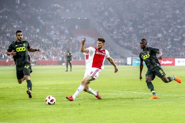 AMSTERDAM, 14-08-2018 , Johan Cruyff-Arena , football season 2018 2019, UEFA Champions League third qualifying round, 2nd leg , Ajax player Klaas Jan Huntelaar on the ball during the game Ajax - Standard Luik . Ajax - Standard Luik  x2399117x