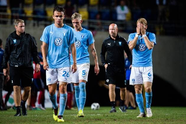 180814 Oscar Lewicki of Malmö FF looks dejected after the UEFA Champions League qualifying match between Vidi and Malmö FF on August 14, 2018 in Felcsut. Photo: Ludvig Thunman BILDBYRN kod LT 35516 Copyright: LUDVIGxTHUNMAN BB180814LT120