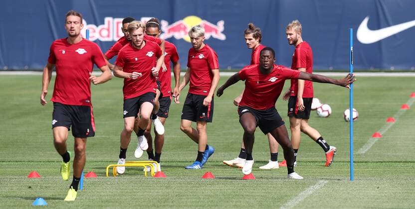 RB Leipzig - Training Euro League Quali Leipzig, 15.08.2018, RBL Trainingszentrum, Fussball, GER, 1.Bundesliga, Qualifikation zur UEFA Europa League , RB LEIPZIG - Training am Vortag des Rückpiels bei Uni Craiova (ROU) , Im Bild v.l.: Stefan Ilsanker, Emil Forsberg, Kevin Kampl, Ibrahima KonatŽ Konate (alle RB Leipzig). ,