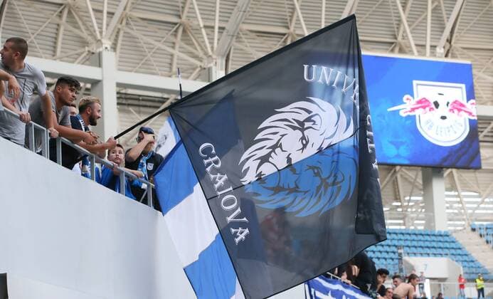 Craiova - RB Leipzig Fussball Euro League Quali Craiova, 16.08.2018, Stadionul Ion Oblemenco, Fussball, UEFA EURO EM Europameisterschaft Fussball League , Qualifikation, 3.Runde, Rückspiel, CS Universitatea Craiova vs. RB Leipzig. , Im Bild; Fans von Craiova. ,