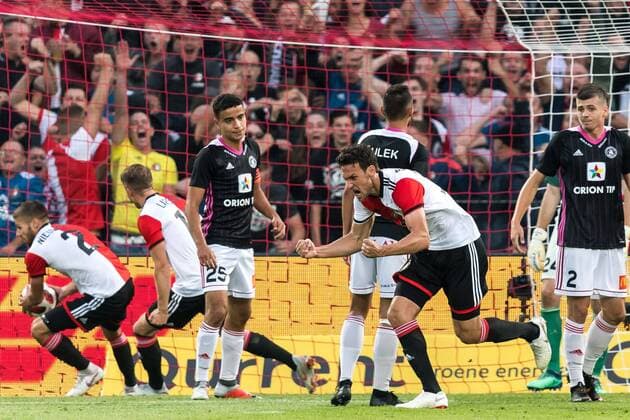 Fußball, EL Quali, Feyenoord Rotterdam - FK AS Trencin Eric Botteghin of Feyenoord during the UEFA Europa League third round qualifying second leg match between Feyenoord Rotterdam and AS Trencin at De Kuip on August 16, 2018 in Rotterdam, The Netherlands UEFA Europa League 2018 2019 xVIxVIxImagesx xGerritxvanxKeulenxIVx 11791492