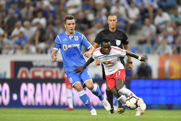 U Craiova 1984 Club Sportiv - RB Leipzig RB Leipzig s Bruma in action against Craiova s Alexandru Mateiu during during UEFA Europa League 2018 2019, Third Qualifying Round, 2st leg match between U Craiova 1984 Club Sportiv vs RB Leipzig on Ion Oblemenco Stadium, Craiova Romania, 16 August 2018 Copyright: xAlexxNicodimx