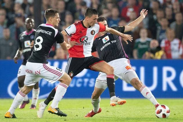 James Lawrence of AS Trencin, Steven Berghuis of Feyenoord, Abdul Zubairu of AS Trencin during the UEFA Europa League third round qualifying second leg match between Feyenoord Rotterdam and AS Trencin at De Kuip on August 16, 2018 in Rotterdam, The Netherlands UEFA Europa League 2018 2019 xVIxVIxImagesx xTomxBodexMultimediaxIVx 11791774
