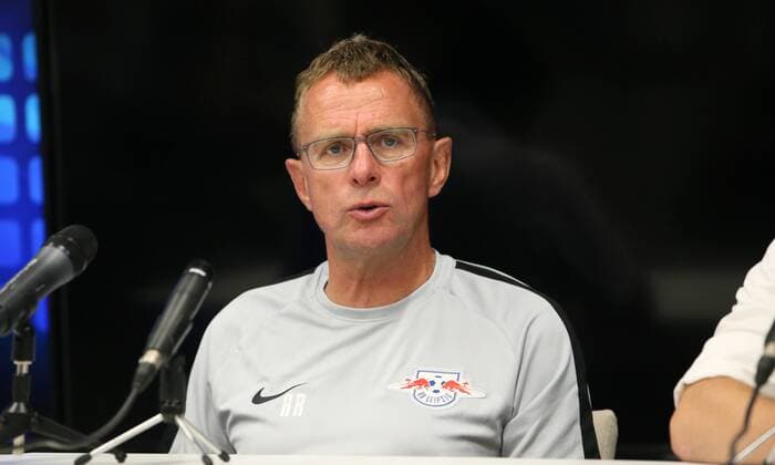Craiova - RB Leipzig Fussball Euro League Quali Craiova, 16.08.2018, Stadionul Ion Oblemenco, Fussball, UEFA EURO EM Europameisterschaft Fussball League , Qualifikation, 3.Runde, Rückspiel, CS Universitatea Craiova vs. RB Leipzig 1:1 (0:1) , Im Bild; Cheftrainer Ralf Rangnick, RB Leipzig, nach dem Spiel in der Pressekonferenz. ,