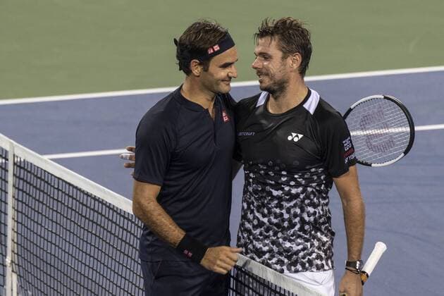Sport Bilder des Tages CINCINNATI, OH - AUGUST 17: Match winner Roger Federer of Sweden shakes hands with Stan Wawrinka of Switzerland after their match on Day 6 of the Western and Southern Open at the Lindner Family Tennis Center on August 17, 2018 in Mason, Ohio. (Photo by Shelley Lipton Icon Sportswire) TENNIS: AUG 17 Western & Southern Open Icon1808172487 EDITORIAL USE ONLY
