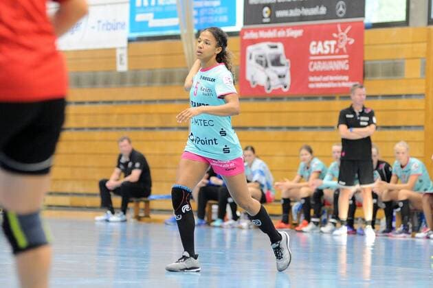 Delaila Amega (TusSies Metzingen 5) TusSies Metzingen, Handball, Ligaspiel, Vorbereitung, Turnier, 18.08.2018, Foto:TBaur Eibner TusSies Metzingen vs. Debreceni Vasutas Club Metzingen Copyright: xEIBNER TobiasxBaurx EP_TBR