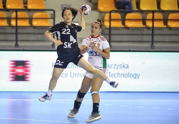 2018.08.18 Kielce Pilka reczna Mlodziezowe Mistrzostwa Swiata w Pilce Recznej Kobiet do lat 18 Wegry - Korea N z KIM Sumin Foto Rafal Rusek PressFocus 2018.08.18 Kielce Handball IHF Youth U18 Womens World Championship WM Weltmeisterschaft 2018 Hungary - Korea KIM Sumin Credit: Rafal Rusek PressFocus NEWSPIX.PL --- Newspix.pl  20180818PF_RR207