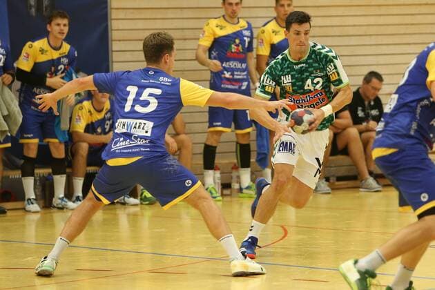 Paul Kaletsch (HSG Konstanz), Nemanja Zelenovic (FA Goeppingen) DHB Pokal, Erstrundenturnier, Frisch Auf Goeppingen - HSG Konstanz, Germany, Weilheim, Lindachsporthalle, 20180818 DHB Pokal, Erstrundenturnier, Frisch Auf Goeppingen - HSG Konstanz Weilheim Copyright: xBW-Fotox Eibner-Pressefotox EP_bwf