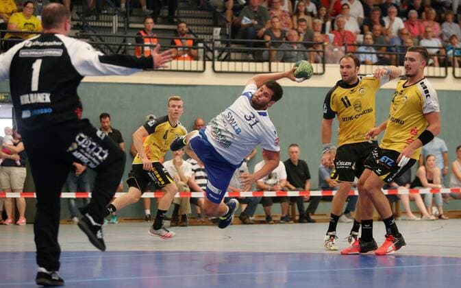 BAU 18.08.2018 Kornwestheim Handball SV Salamander Kornwestheim vs. HSC 2000 Coburg, Nico Hiller (Kornwestheim, Mitte)